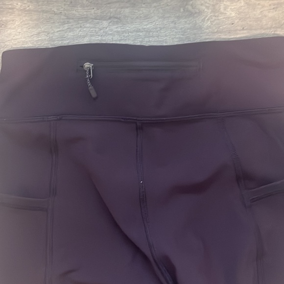 Lululemoon pants size 0 dark purple, very good condition. - Picture 4 of 5
